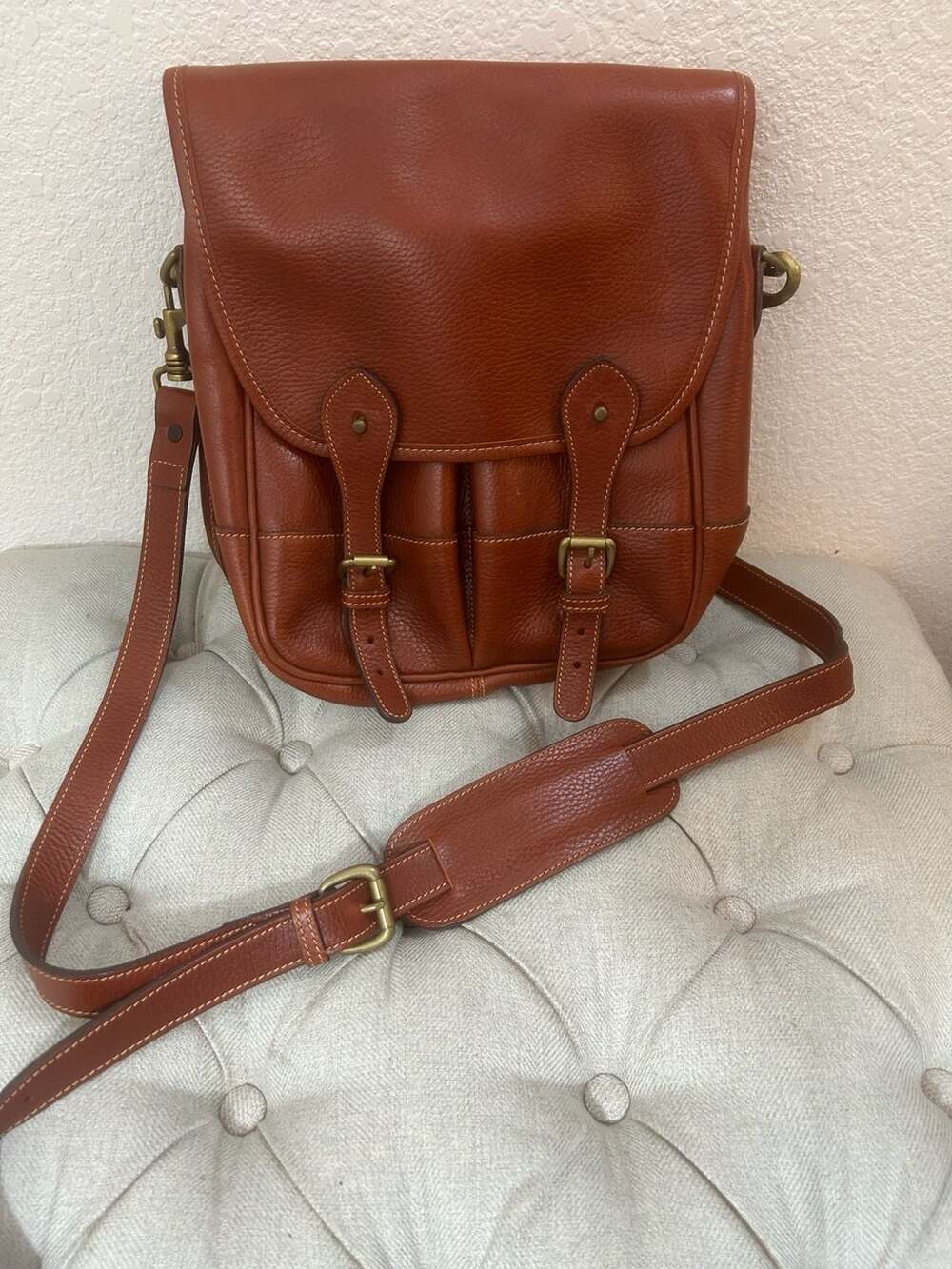 Levenger Pebble Grain Leather Messenger Satchel Bag Made In England